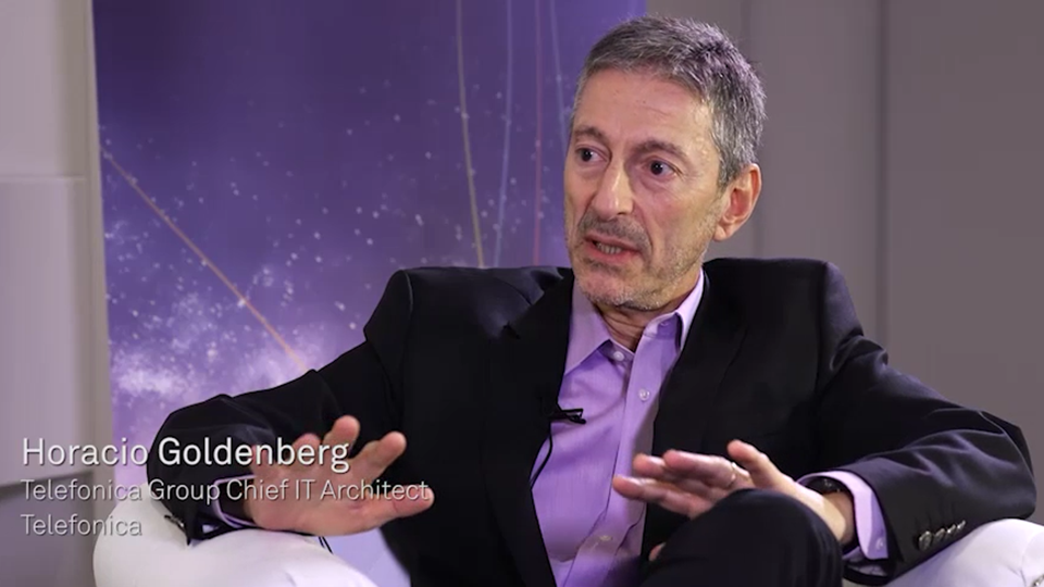 hybrid cloud deployment in telefonica cover